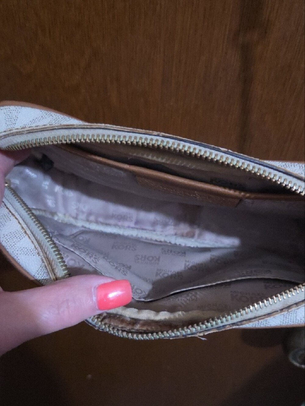 Michael Kors Cream and Brown Monogram Crossbody Bag - Picture 3 of 7